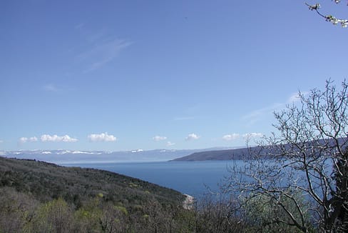 O-529 Plomin Baugrund mit super Meerblick Verkaud